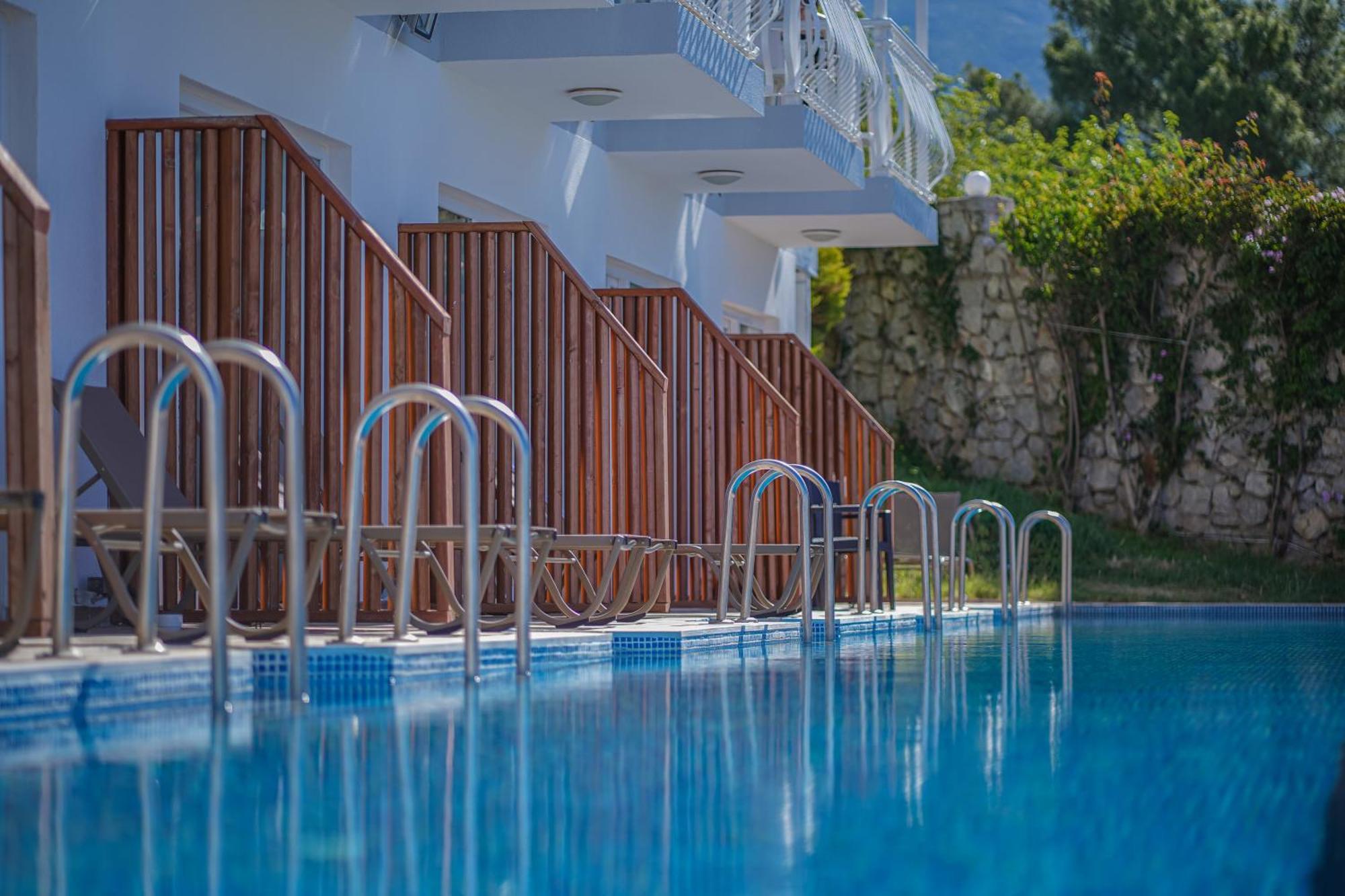 Hotel Ramada By Wyndham Fethiye Oludeniz Adult Only Esterno foto