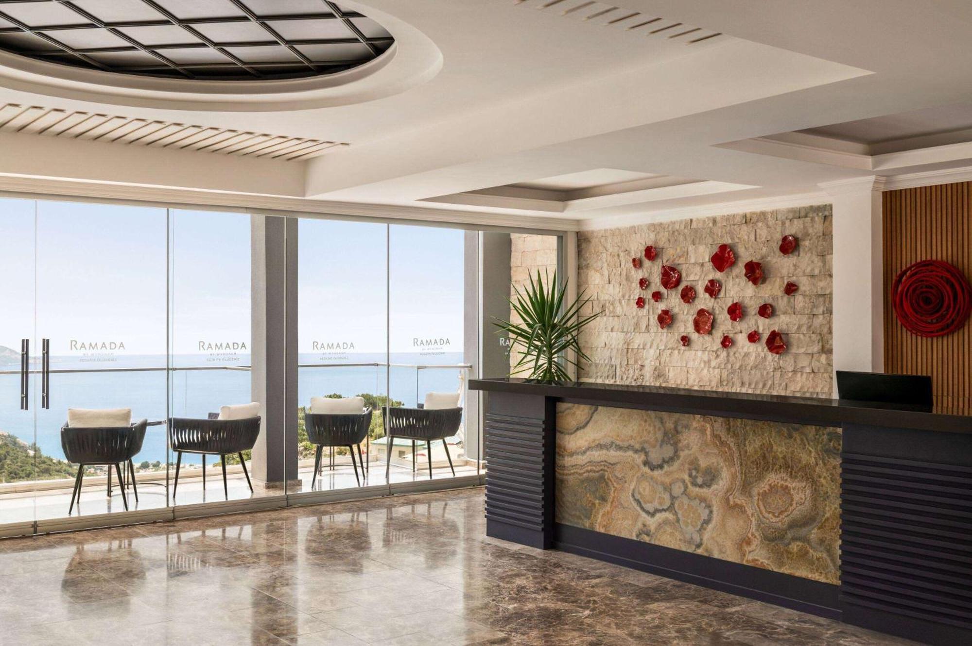 Hotel Ramada By Wyndham Fethiye Oludeniz Adult Only Esterno foto