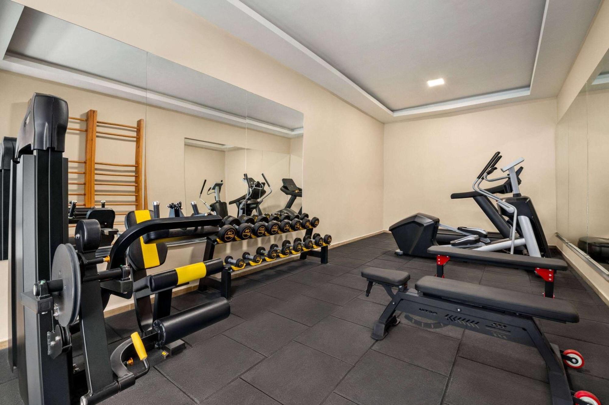 Hotel Ramada By Wyndham Fethiye Oludeniz Adult Only Esterno foto